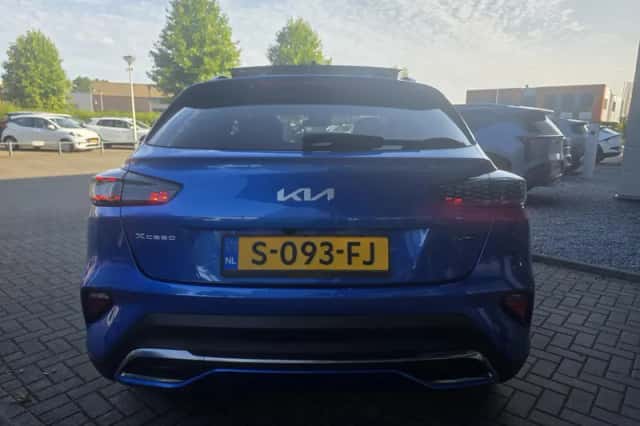 Kia XCeed (2023) thumbnail 6