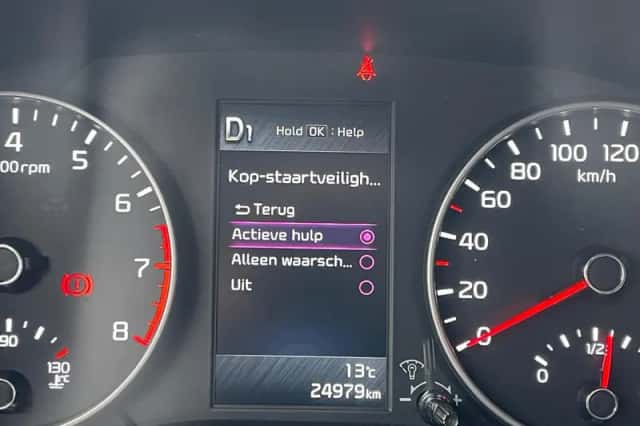 Kia Picanto (2020) thumbnail 16