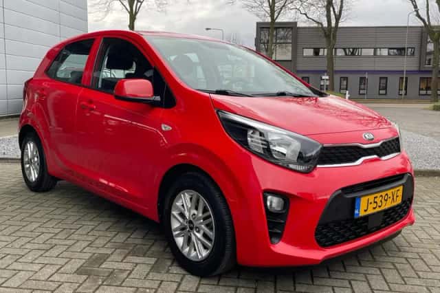 Kia Picanto (2020) thumbnail 3