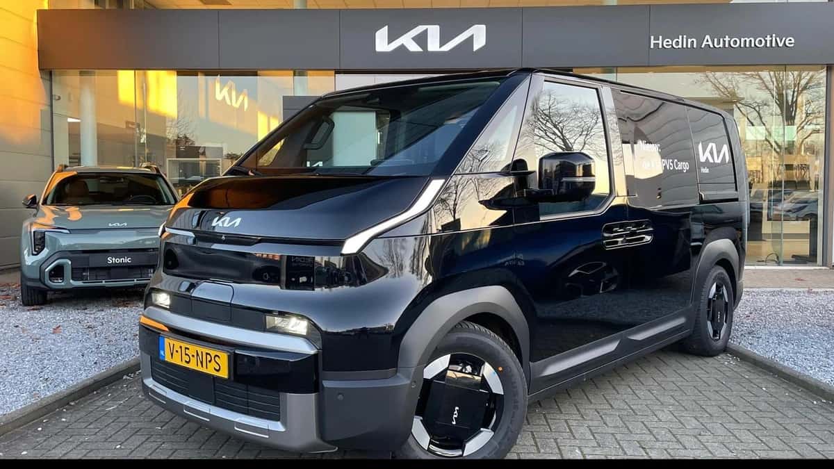 Kia PV5 (2025) — foto 1