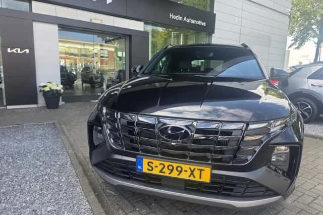 Hyundai Tucson (2023) thumbnail 3