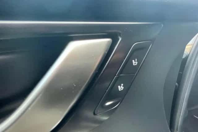 Kia EV6 (2025) thumbnail 23