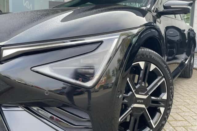 Kia EV6 (2025) thumbnail 8