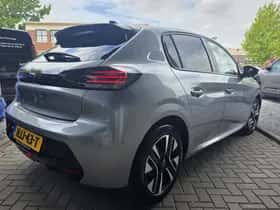 Peugeot 208 (2024) thumbnail 5