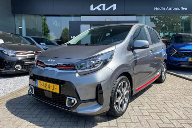 Kia Picanto (2023) thumbnail 2
