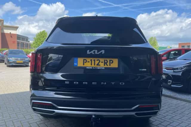 Kia Sorento (2022) thumbnail 6