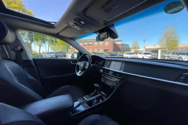 Kia Optima (2019) thumbnail 17