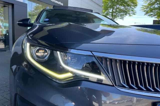 Kia Optima (2019) thumbnail 7