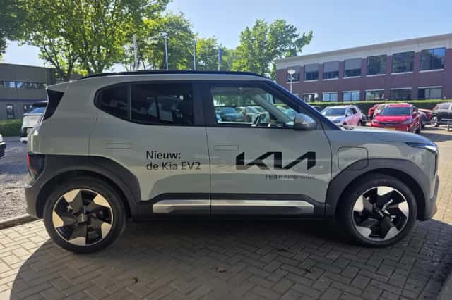 Kia EV2 (2026) thumbnail 4