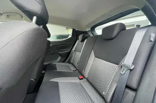 Nissan Micra (2022) thumbnail 11
