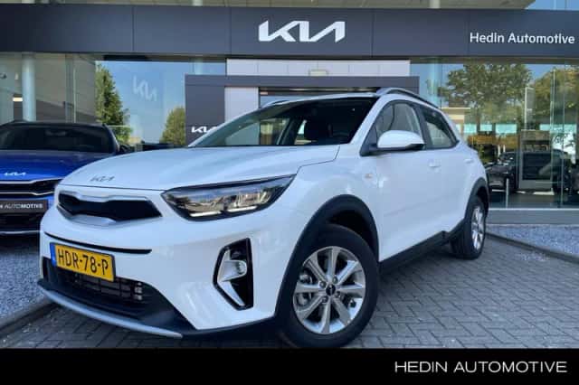 Kia Stonic (2025) thumbnail 1