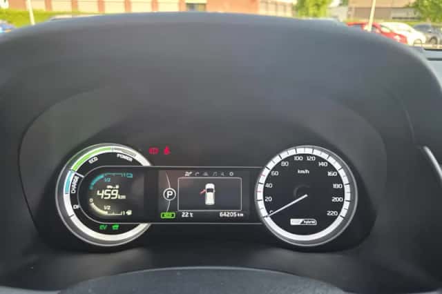 Kia Niro (2018) thumbnail 12