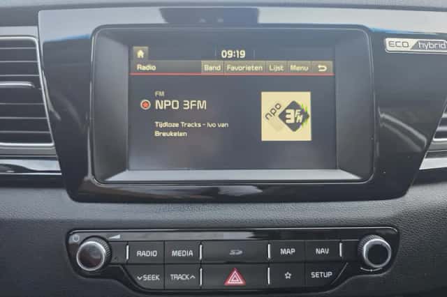 Kia Niro (2018) thumbnail 17