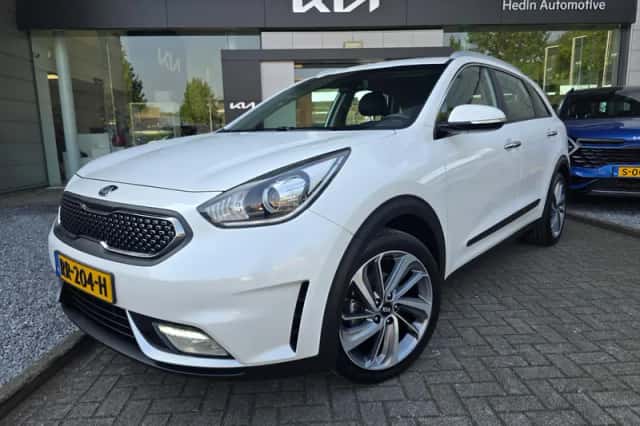 Kia Niro (2018) thumbnail 23