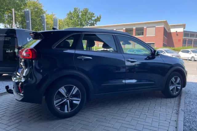 Kia Niro (2021) thumbnail 4