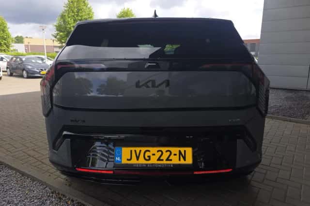 Kia EV3 (2026) thumbnail 4