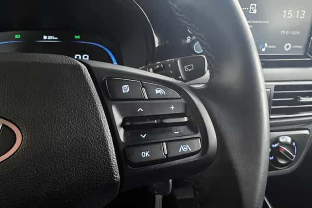 Hyundai i10 (2023) thumbnail 13
