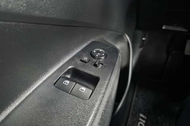 Hyundai i10 (2023) thumbnail 14