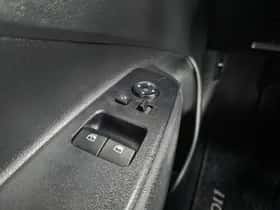 Hyundai i10 (2023) thumbnail 14