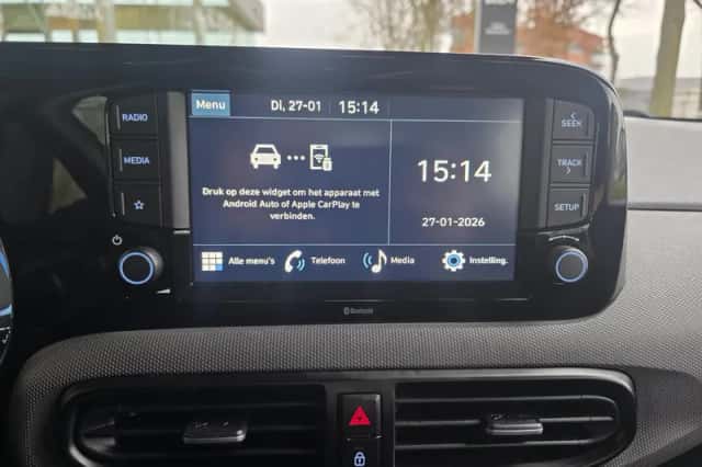 Hyundai i10 (2023) thumbnail 15