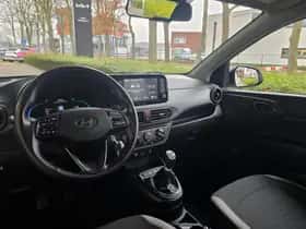 Hyundai i10 (2023) thumbnail 6