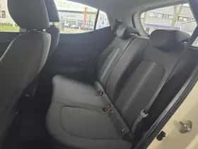 Hyundai i10 (2023) thumbnail 8
