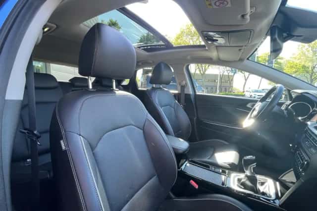 Kia Ceed (2018) thumbnail 13
