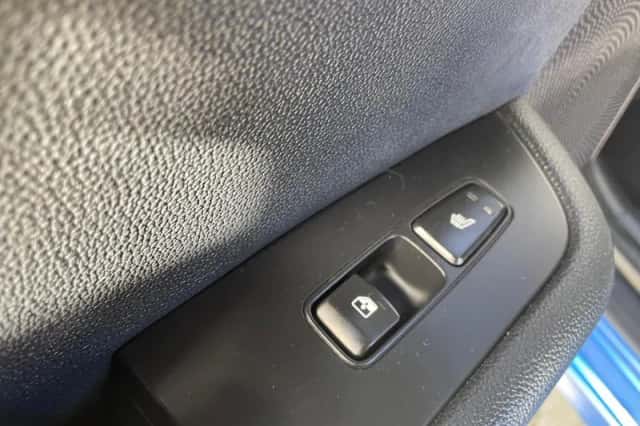 Kia Ceed (2018) thumbnail 15