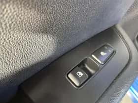 Kia Ceed (2018) thumbnail 15
