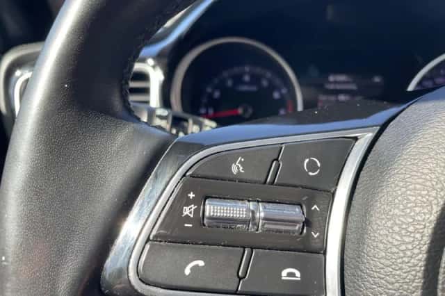 Kia Ceed (2018) thumbnail 20