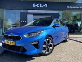 Kia Ceed (2018) thumbnail 30