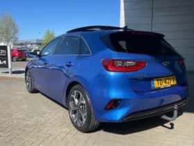 Kia Ceed (2018) thumbnail 4