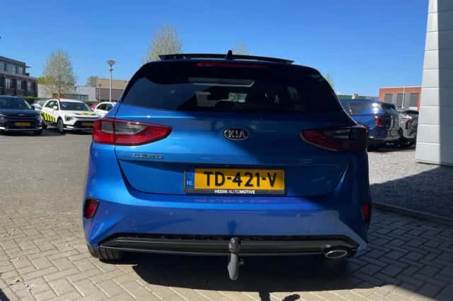 Kia Ceed (2018) thumbnail 6