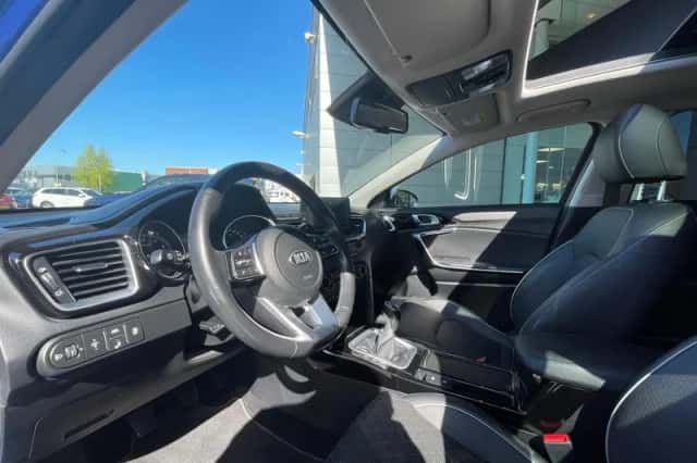Kia Ceed (2018) thumbnail 10