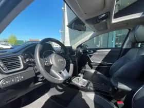 Kia Ceed (2018) thumbnail 10