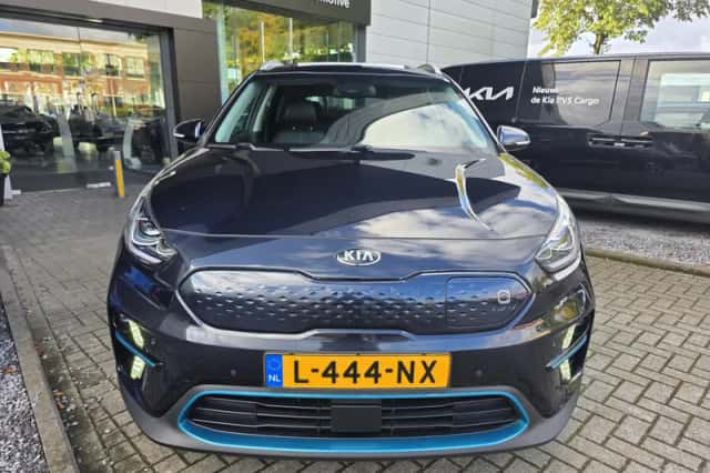 Kia Niro EV (2021) thumbnail 3