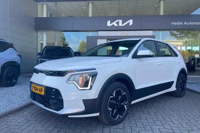 Kia Niro EV (2024) thumbnail 2