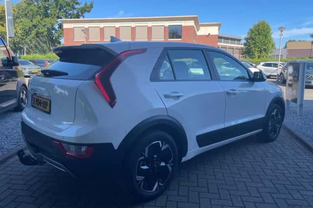 Kia Niro EV (2024) thumbnail 5