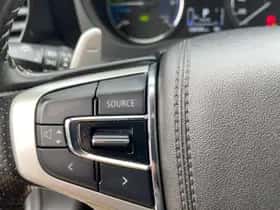 Mitsubishi Outlander (2020) thumbnail 23