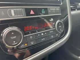 Mitsubishi Outlander (2020) thumbnail 27