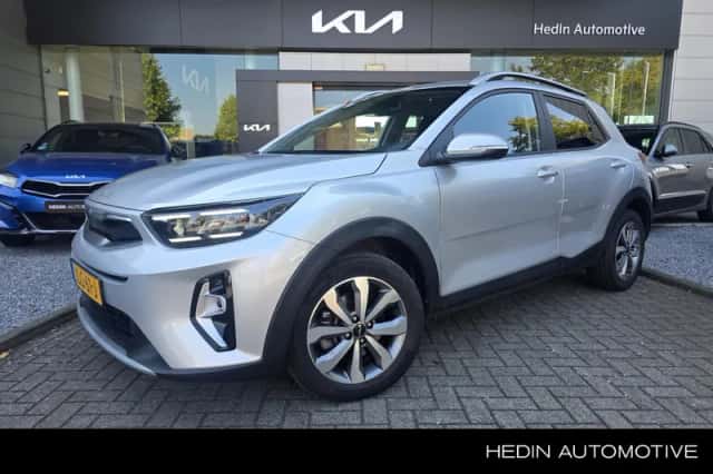 Kia Stonic (2025) thumbnail 1