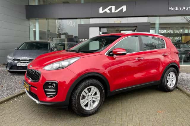Kia Sportage (2017) thumbnail 2