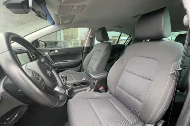 Kia Sportage (2017) thumbnail 11
