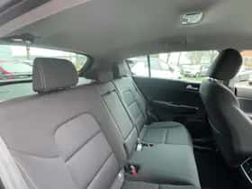 Kia Sportage (2017) thumbnail 15