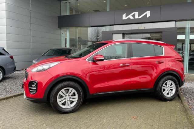 Kia Sportage (2017) thumbnail 3