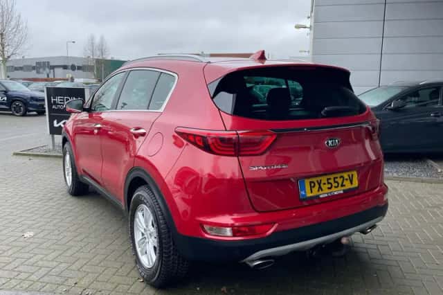 Kia Sportage (2017) thumbnail 5