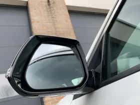 Kia Niro (2022) thumbnail 11