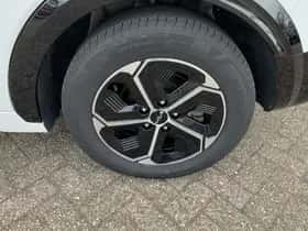 Kia Niro (2022) thumbnail 4