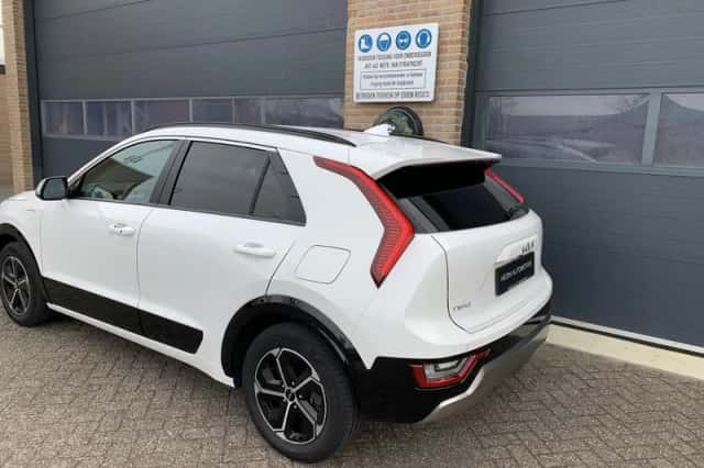 Kia Niro (2022) thumbnail 5