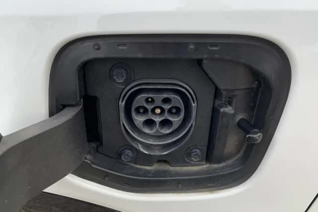 Kia Niro (2022) thumbnail 6